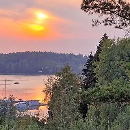 Meri-ruukin Lomakylae Hotel