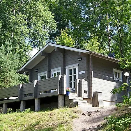 Meri-ruukin Lomakylae Hotel